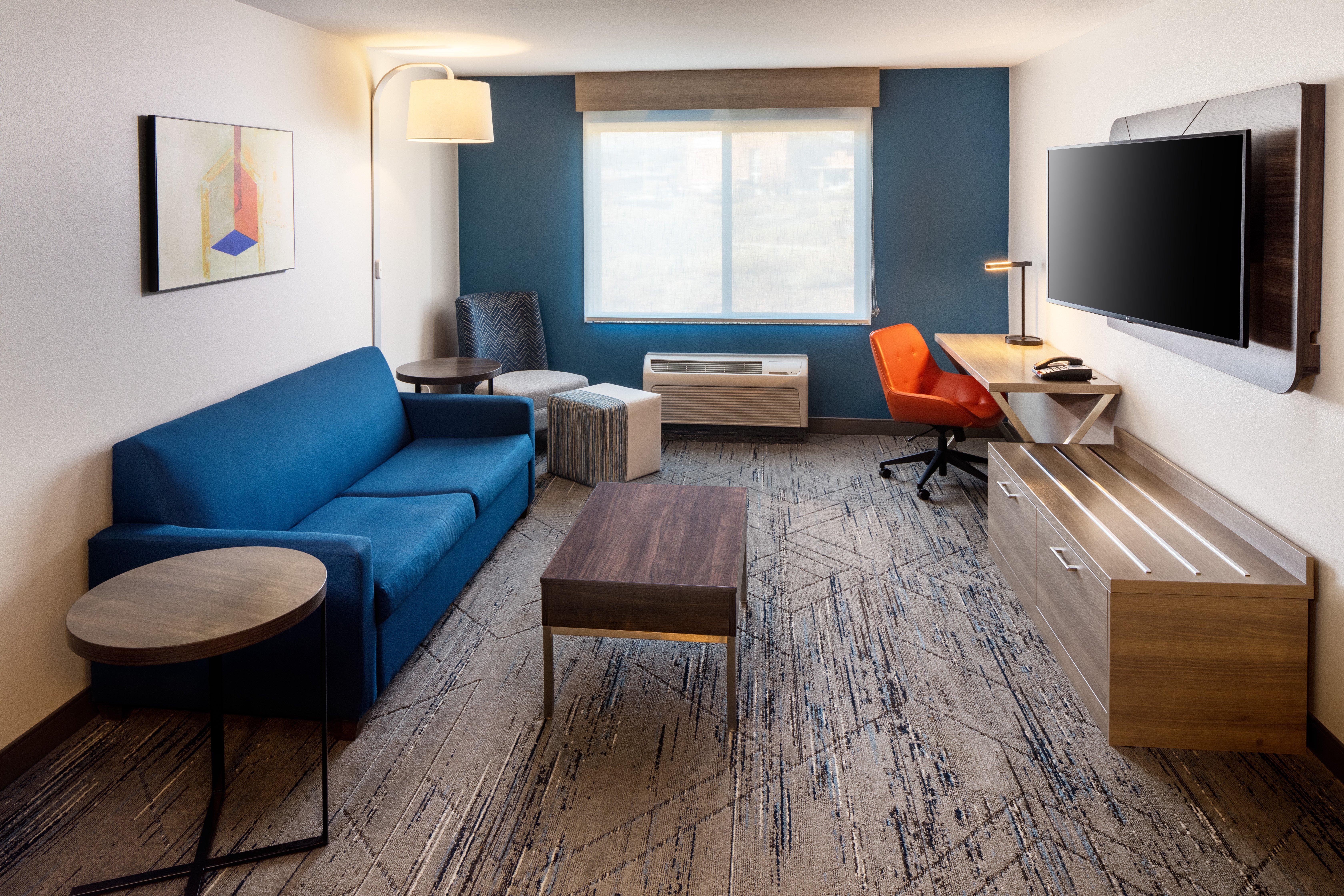 Holiday Inn Express And Suites Los Alamos Entrada Park By Ihg Exterior photo